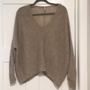 Lightweight knit Free People sweater